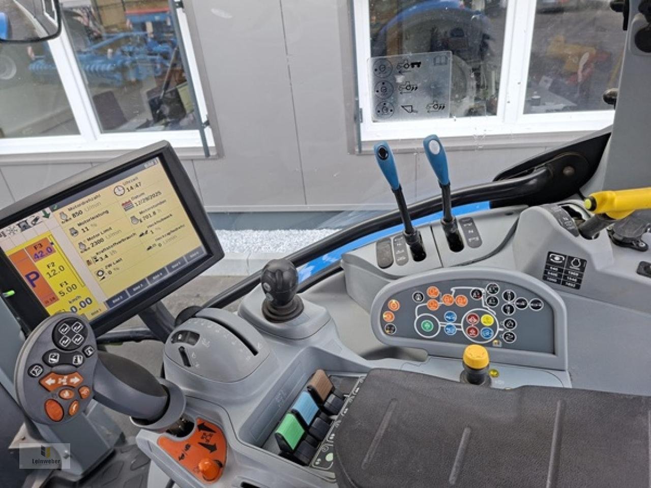 Traktor типа New Holland T 5.140 AC, Gebrauchtmaschine в Neuhof - Dorfborn (Фотография 6)