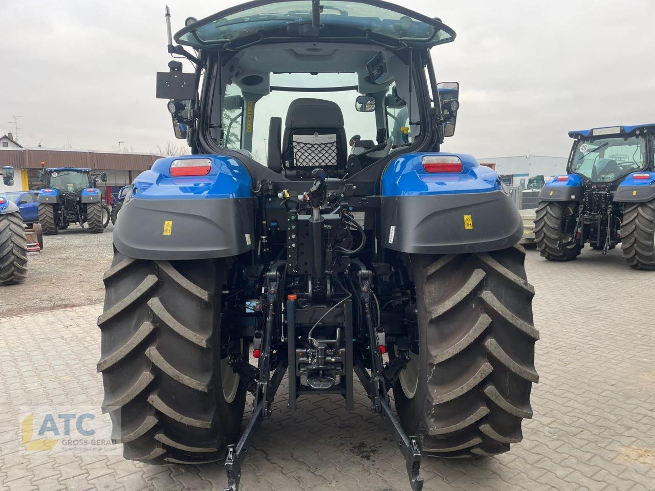 Traktor of the type New Holland T 5.140 Autocommand, Gebrauchtmaschine in Groß-Gerau (Picture 3)