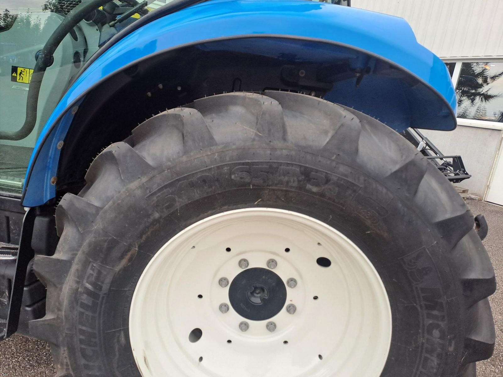 Traktor типа New Holland T 5.75, Gebrauchtmaschine в Burgkirchen (Фотография 18)