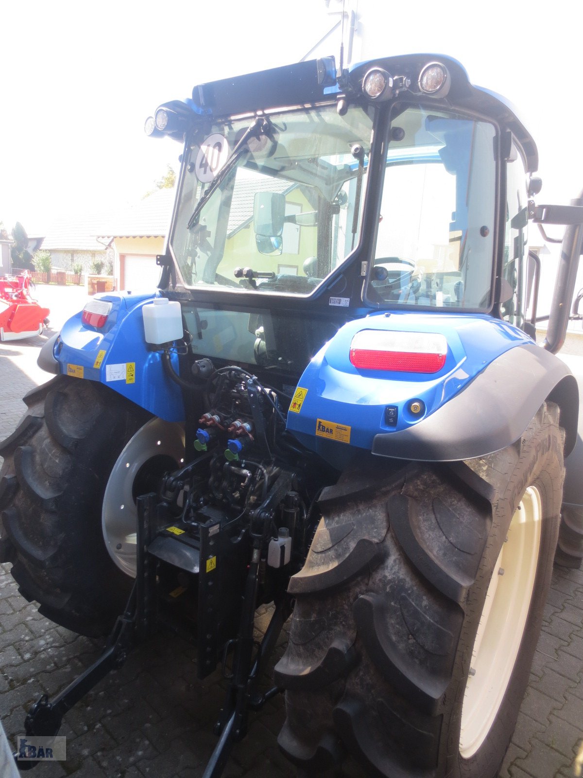 Traktor des Typs New Holland T 5.80 DC, Neumaschine in Neuried - Altenheim (Bild 4)