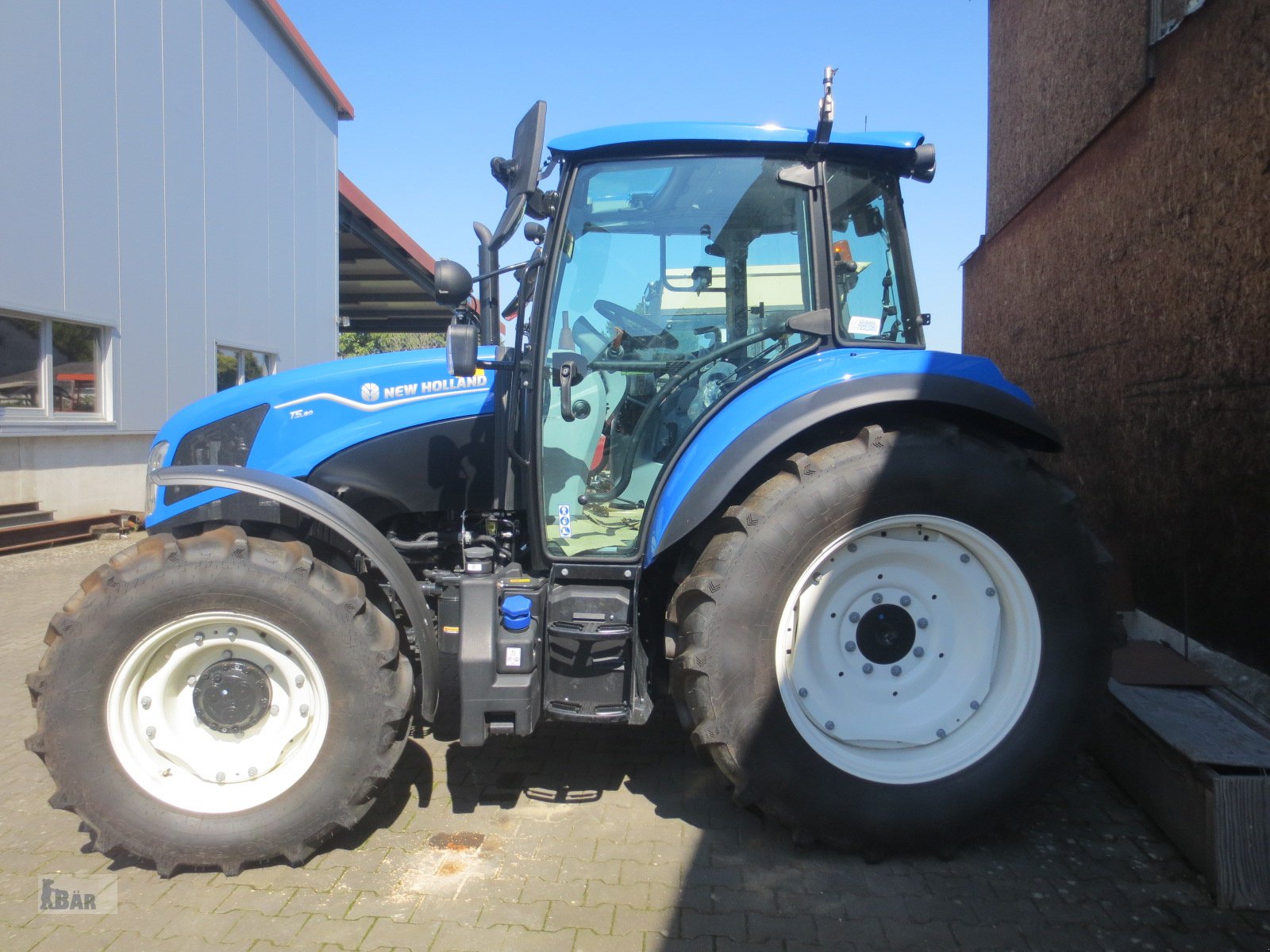 Traktor des Typs New Holland T 5.80 DC, Neumaschine in Neuried - Altenheim (Bild 5)