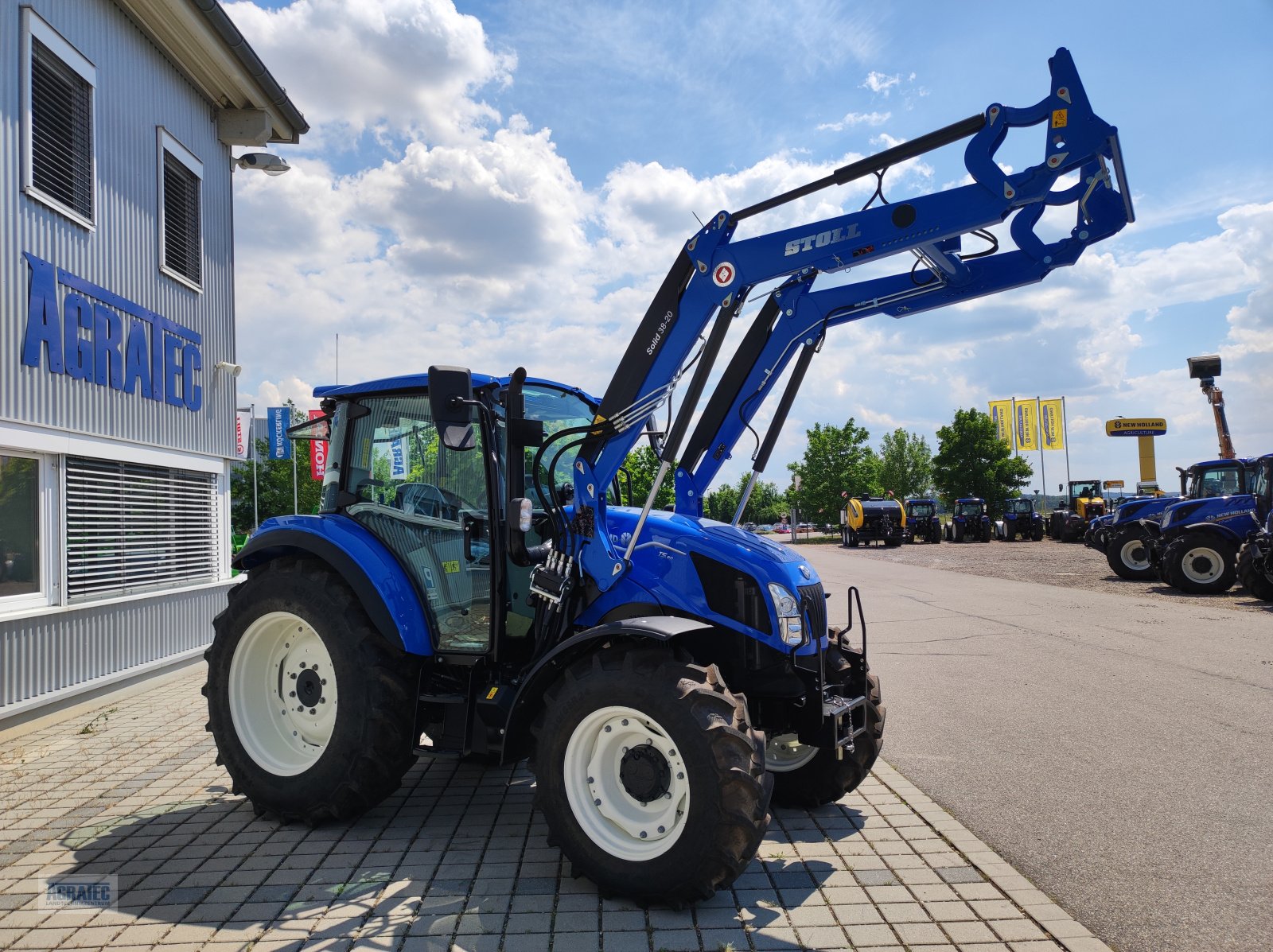 Traktor typu New Holland T 5.80, Neumaschine w Salching bei Straubing (Zdjęcie 7)