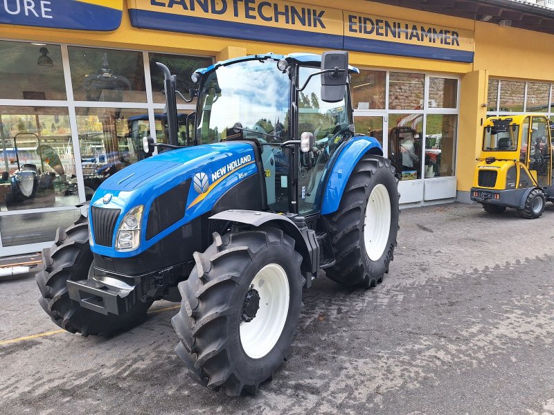Traktor van het type New Holland T 5.85, Gebrauchtmaschine in Burgkirchen (Foto 1)