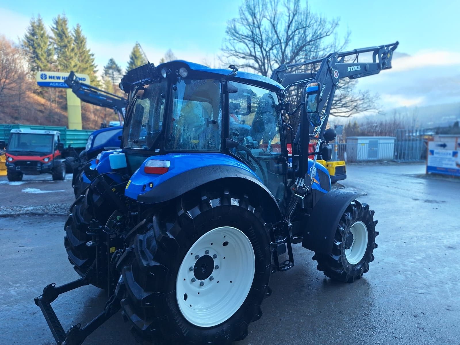 Traktor типа New Holland T 5.85, Gebrauchtmaschine в Burgkirchen (Фотография 9)