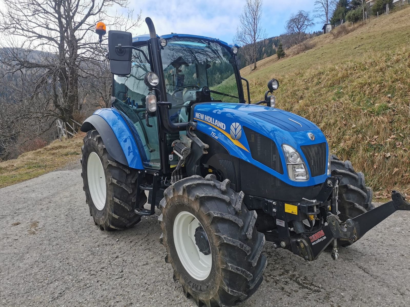 Traktor typu New Holland T 5.85, Gebrauchtmaschine w Burgkirchen (Zdjęcie 12)