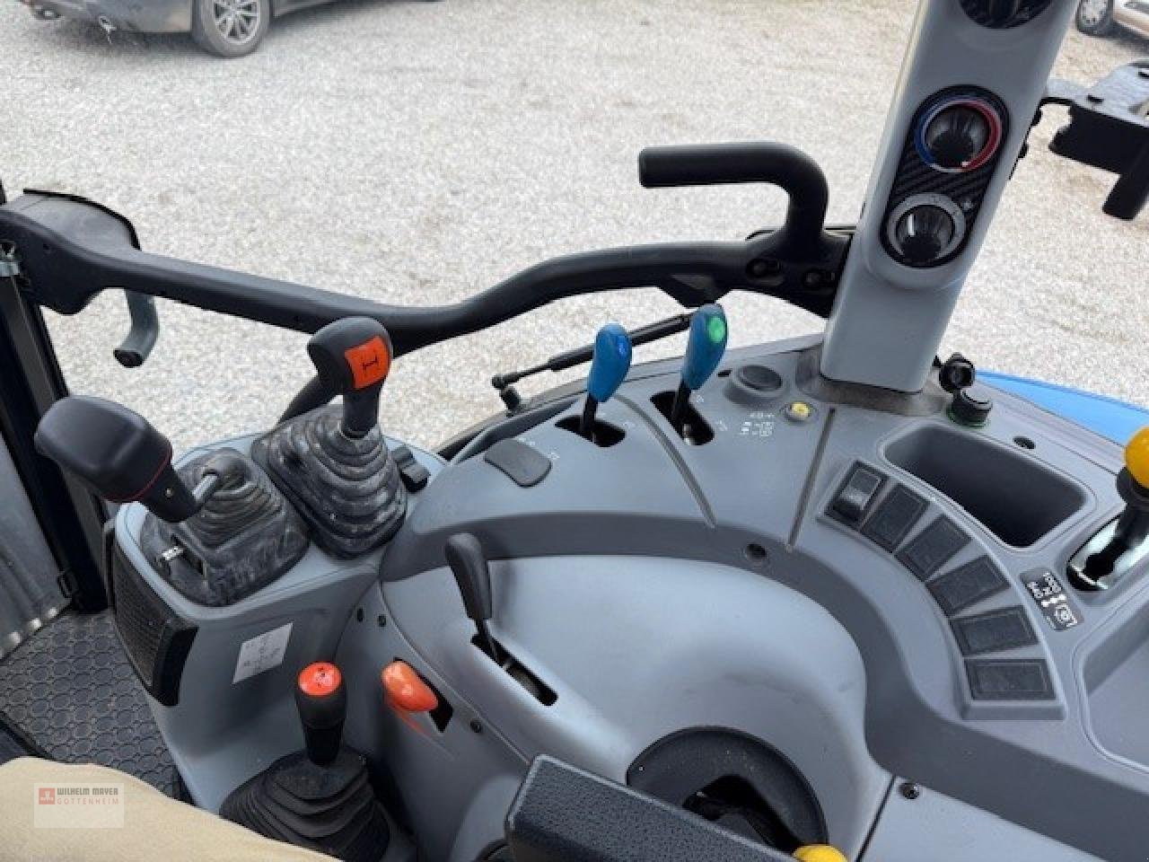 Traktor типа New Holland T 5.85, Gebrauchtmaschine в Gottenheim (Фотография 4)