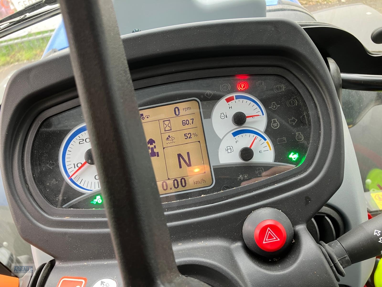 Traktor του τύπου New Holland T 5.90 DC, Neumaschine σε Bad Kötzting (Φωτογραφία 9)