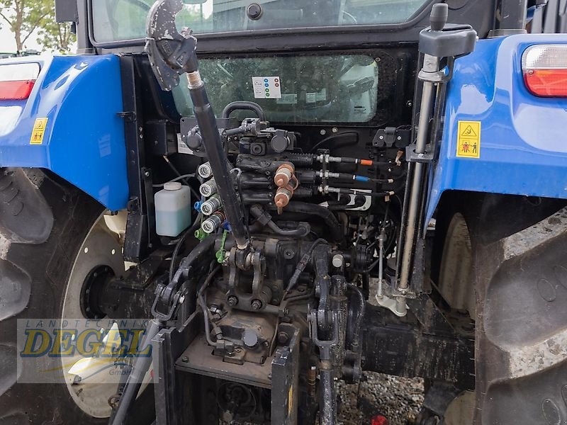 Traktor typu New Holland T 5.90 S, Gebrauchtmaschine v Feilitzsch (Obrázek 5)