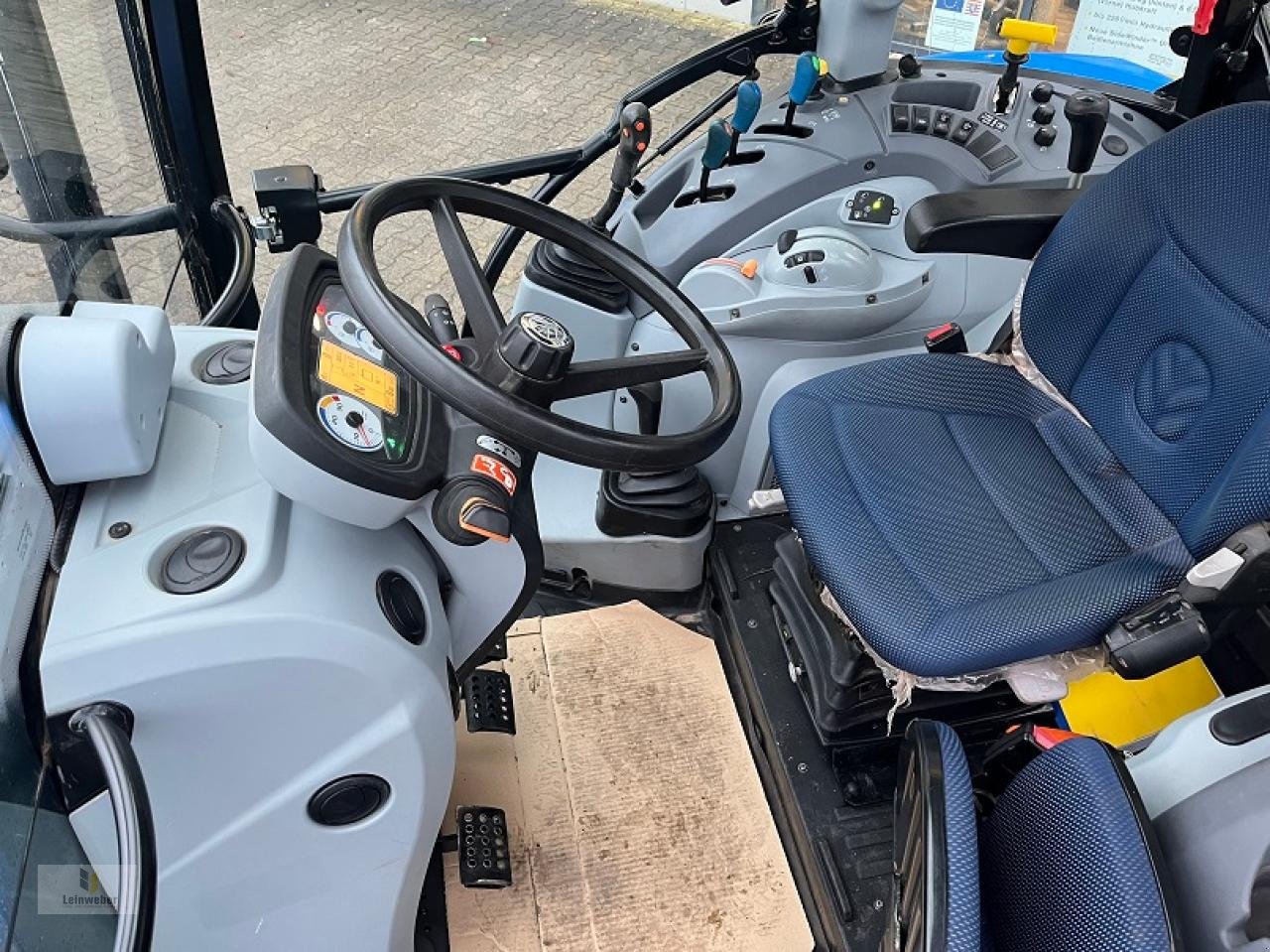 Traktor typu New Holland T 5.95 DC, Gebrauchtmaschine v Neuhof - Dorfborn (Obrázek 6)