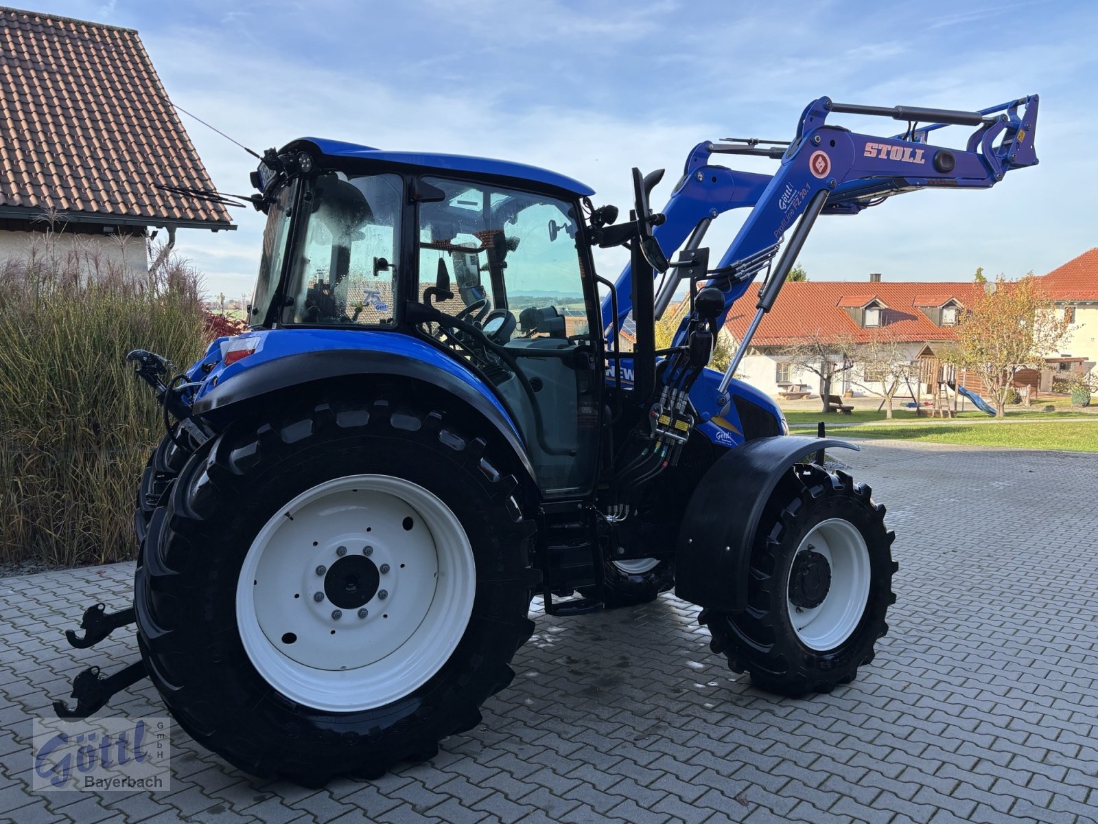 Traktor typu New Holland T 5.95, Gebrauchtmaschine v Bayerbach (Obrázek 4)