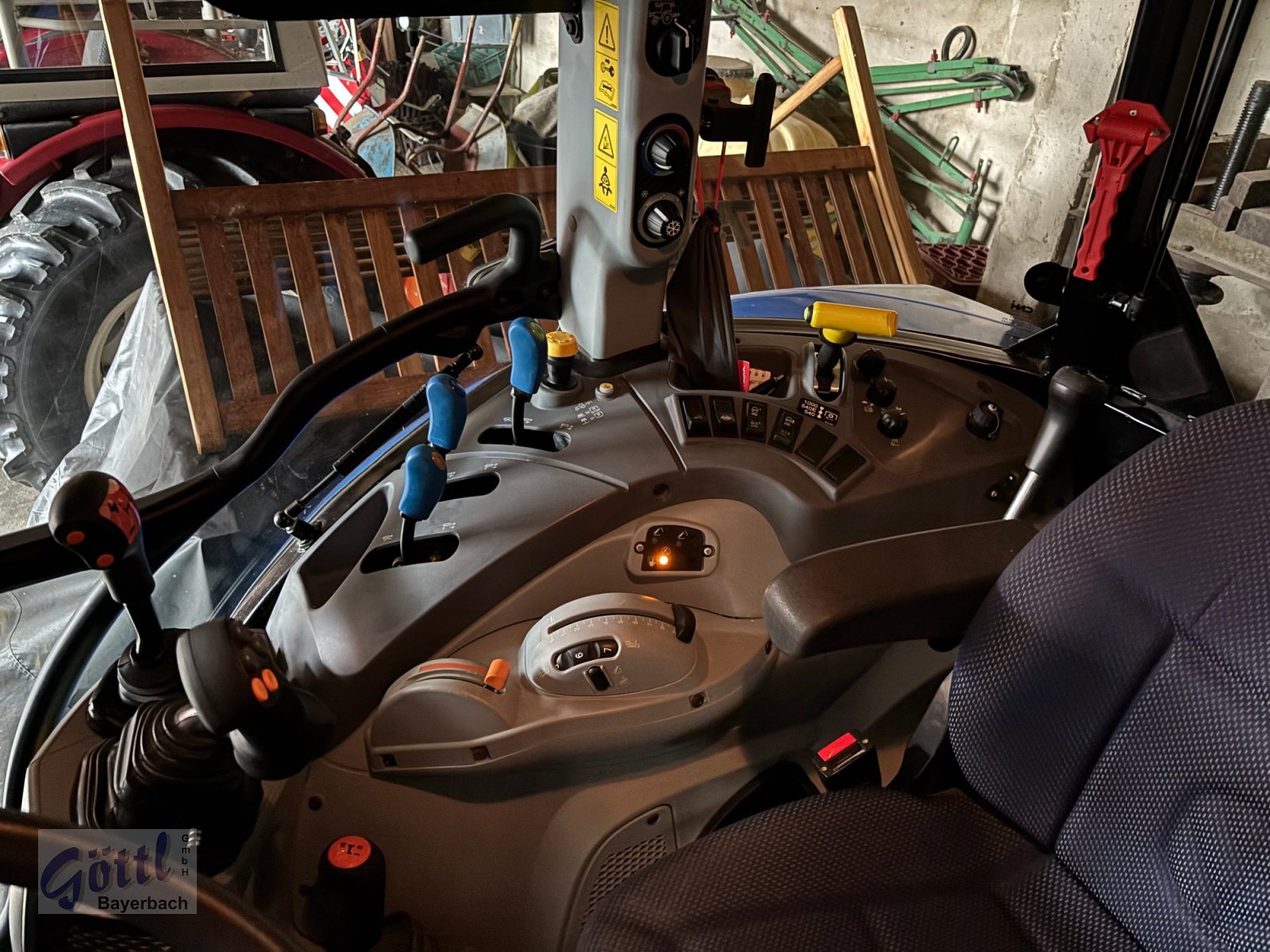 Traktor typu New Holland T 5.95, Gebrauchtmaschine v Bayerbach (Obrázek 10)