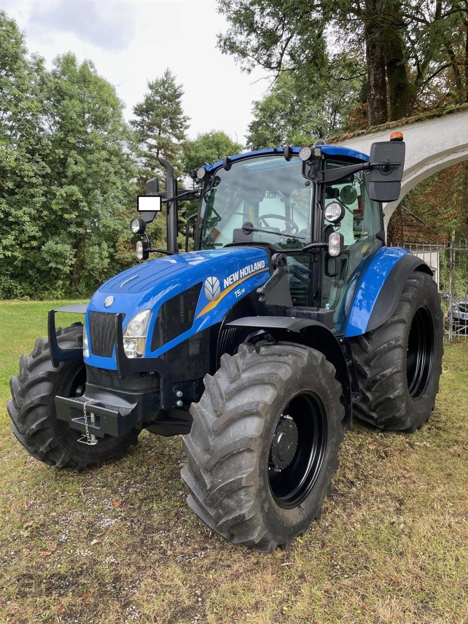 Traktor tipa New Holland T 5.95, Gebrauchtmaschine u Straubing (Slika 1)