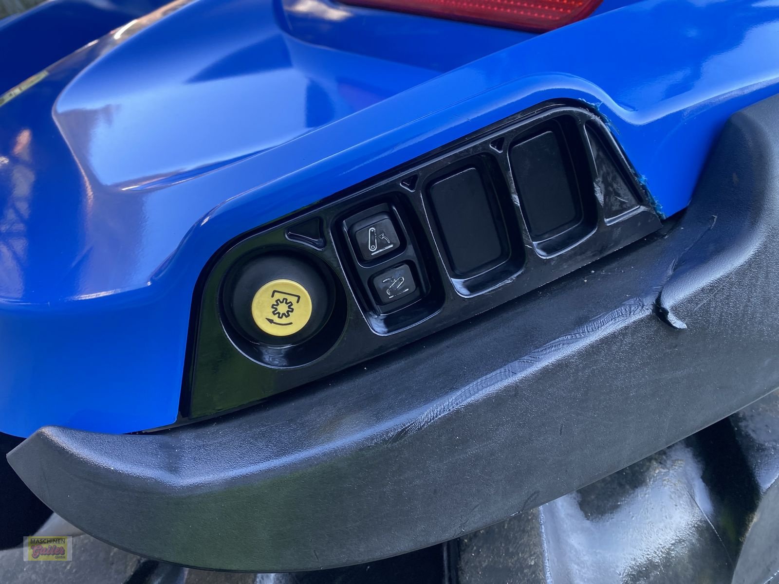 Traktor des Typs New Holland T 5.95, Gebrauchtmaschine in Kötschach (Bild 13)