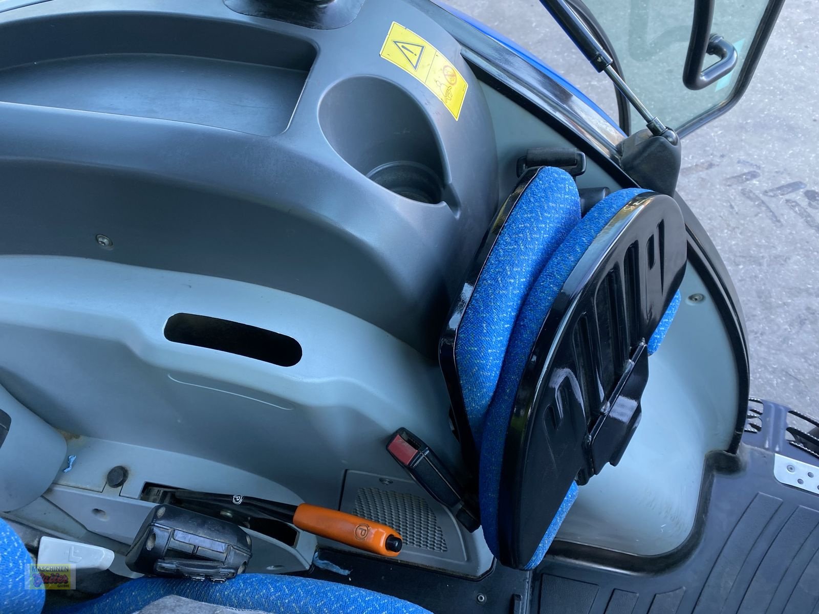 Traktor des Typs New Holland T 5.95, Gebrauchtmaschine in Kötschach (Bild 28)