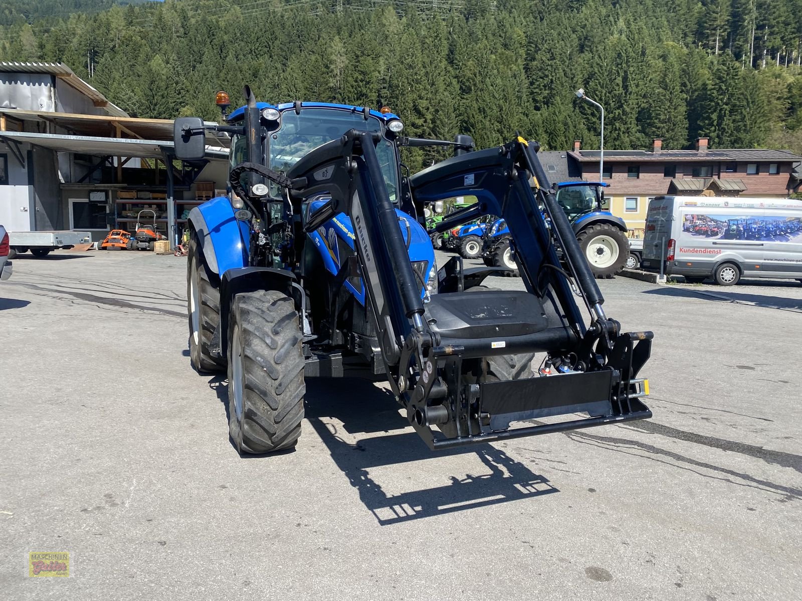 Traktor des Typs New Holland T 5.95, Gebrauchtmaschine in Kötschach (Bild 5)