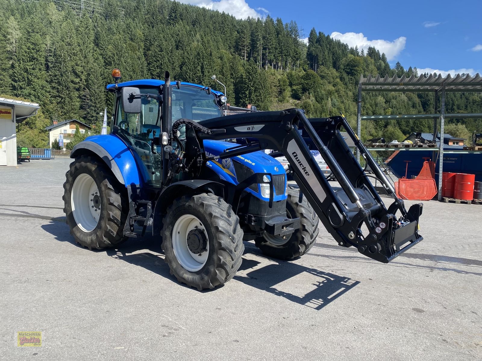 Traktor des Typs New Holland T 5.95, Gebrauchtmaschine in Kötschach (Bild 4)