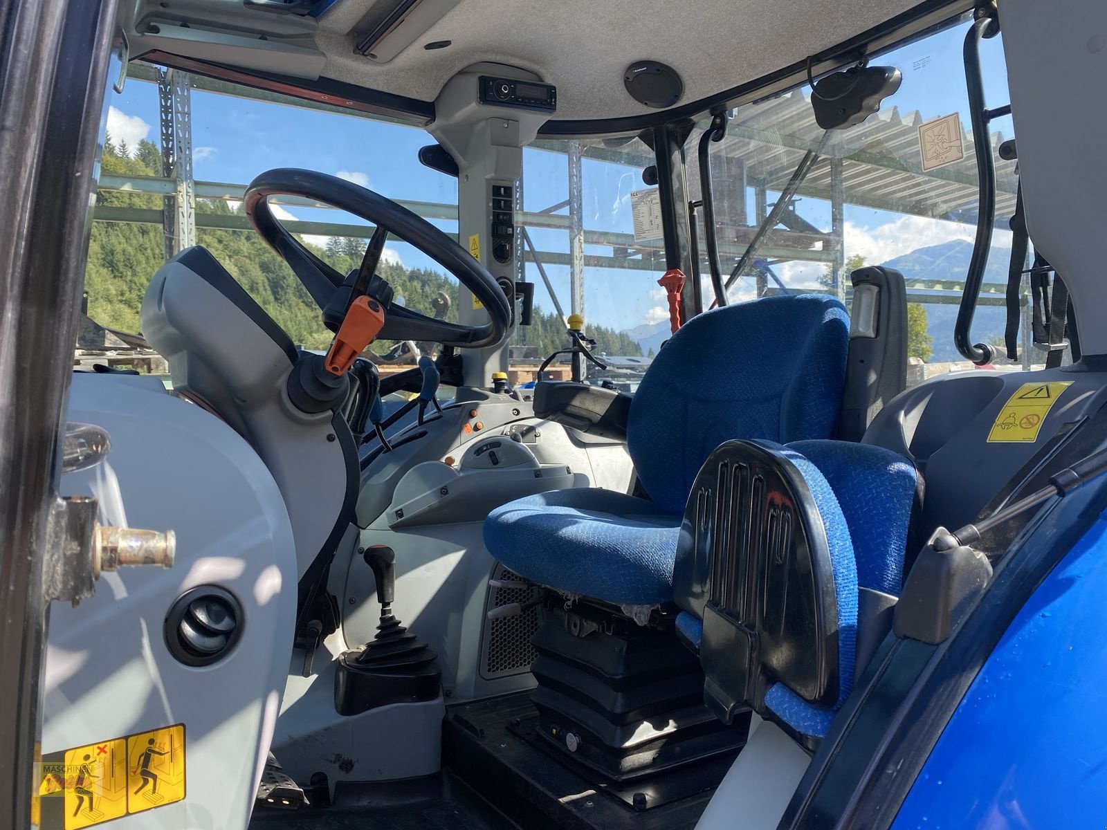 Traktor des Typs New Holland T 5.95, Gebrauchtmaschine in Kötschach (Bild 24)