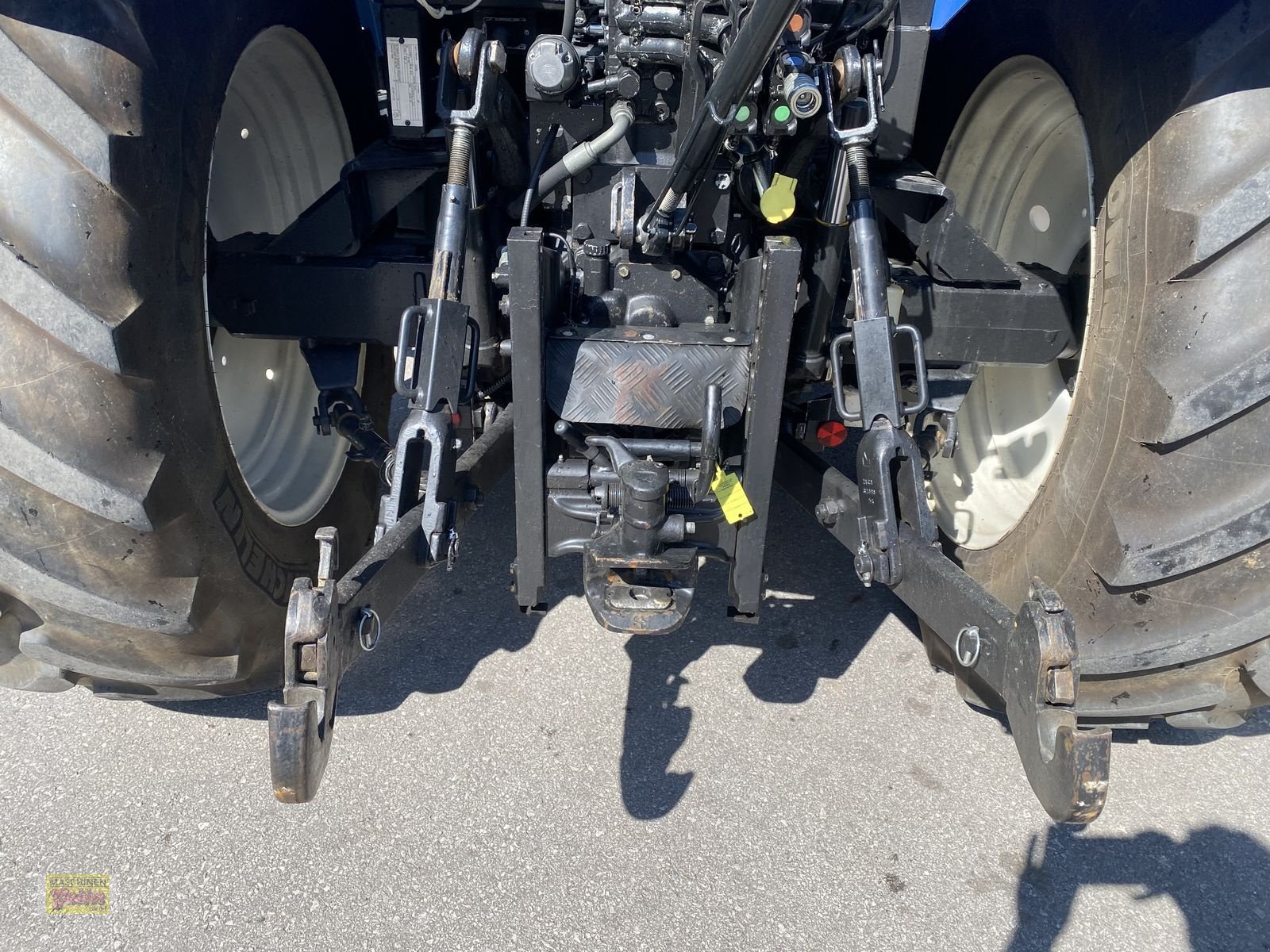 Traktor des Typs New Holland T 5.95, Gebrauchtmaschine in Kötschach (Bild 15)