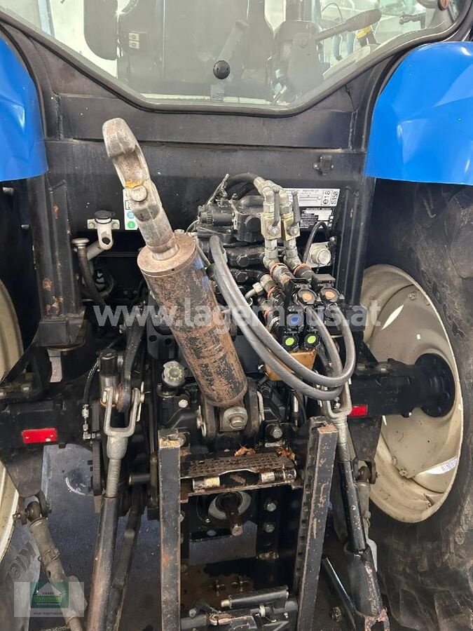 Traktor типа New Holland T 6020, Gebrauchtmaschine в Klagenfurt (Фотография 7)