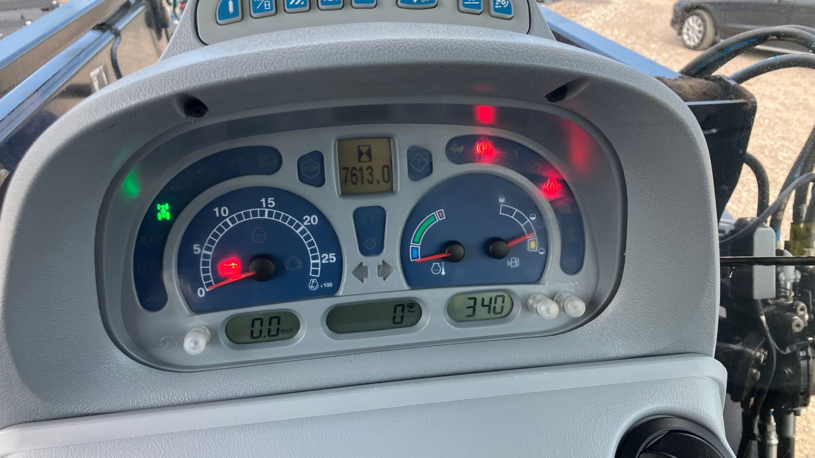 Traktor типа New Holland T 6030 DK ELITE MED LÆSSER elektrisk joystik, Gebrauchtmaschine в Rødekro (Фотография 21)