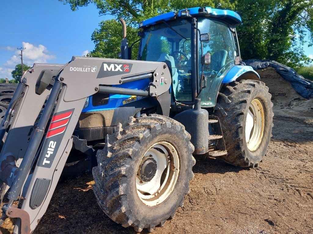 Traktor del tipo New Holland T 6030 Plus Supersteer, Gebrauchtmaschine In BRECE (Immagine 1)