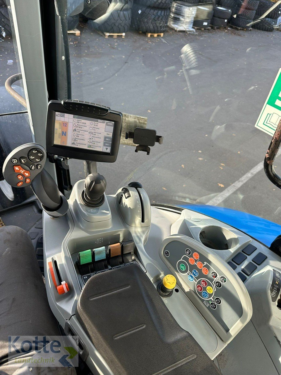 Traktor Türe ait New Holland T 6050, Gebrauchtmaschine içinde Rieste (resim 17)