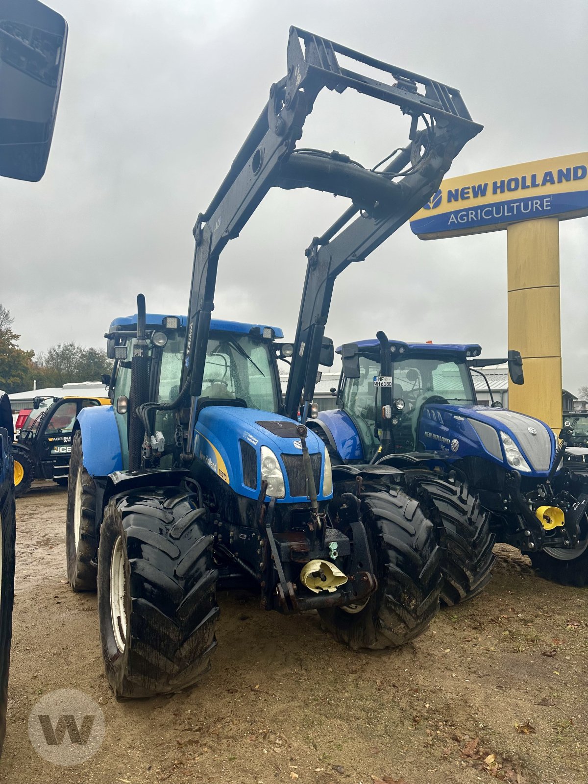 New Holland T 6070, Gebrauchtmaschine, Baujahr: 2011, Betriebsstunden: 17773 Stunden (Bild 1) Traktor des Typs New Holland T 6070, Gebrauchtmaschine in Husum (Bild 1)