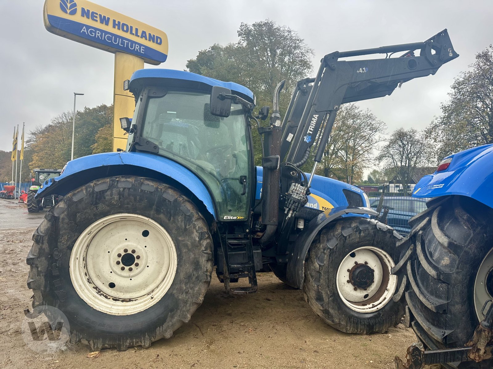 New Holland T 6070, Gebrauchtmaschine, Baujahr: 2011, Betriebsstunden: 17773 Stunden (Bild 5) Traktor des Typs New Holland T 6070, Gebrauchtmaschine in Husum (Bild 5)