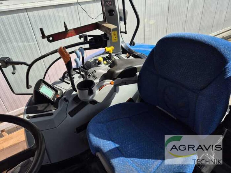 Traktor типа New Holland T 6090 PC, Gebrauchtmaschine в Beelen (Фотография 11)