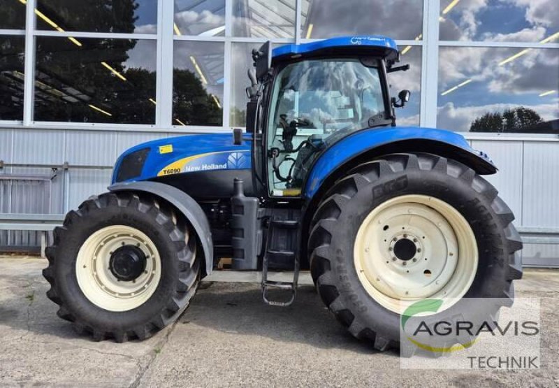 Traktor типа New Holland T 6090 PC, Gebrauchtmaschine в Beelen (Фотография 1)
