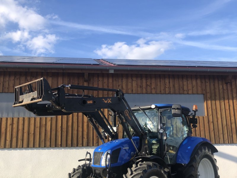 Traktor tip New Holland T 6.140, Gebrauchtmaschine in Maxhütte Haidhof  (Poză 1)