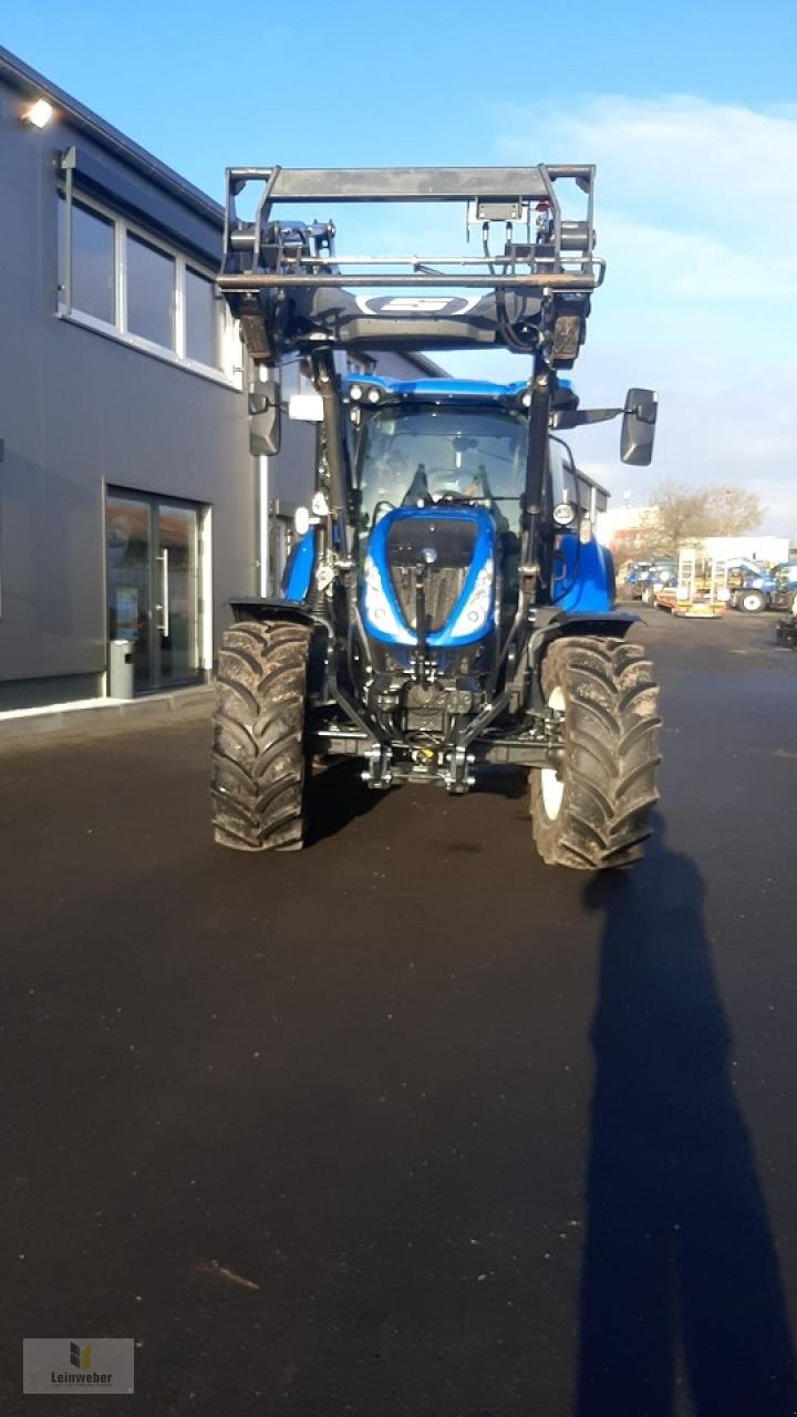 Traktor типа New Holland T 6.145 DC, Gebrauchtmaschine в Neuhof - Dorfborn (Фотография 3)