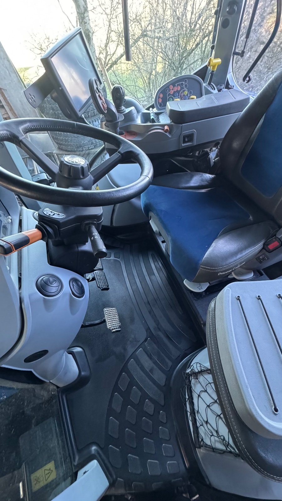 Traktor des Typs New Holland T 6.160 AC, Gebrauchtmaschine in Albaching (Bild 2)