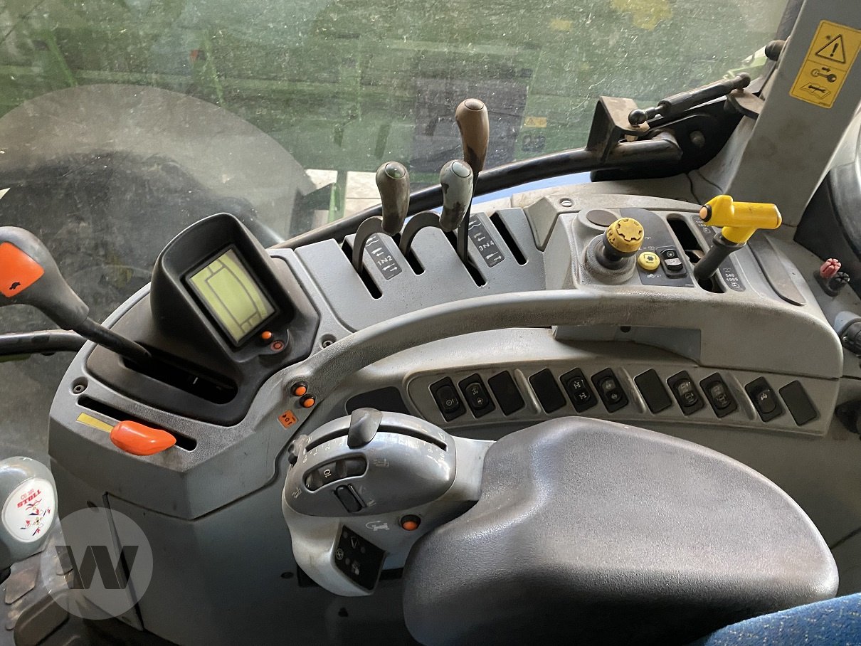 Traktor des Typs New Holland T 6.175, Gebrauchtmaschine in Bützow (Bild 8)