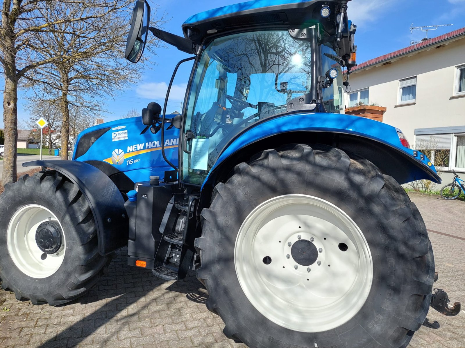 Traktor des Typs New Holland T 6.180 AC, Neumaschine in Hohenfels (Bild 2)