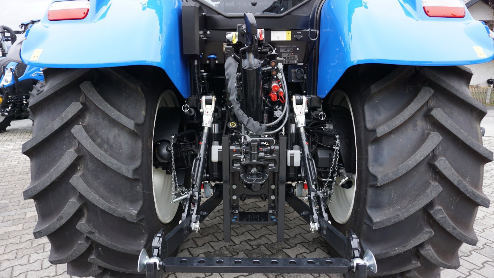 Traktor des Typs New Holland T 6.180 AC, Gebrauchtmaschine in Rötz (Bild 12)