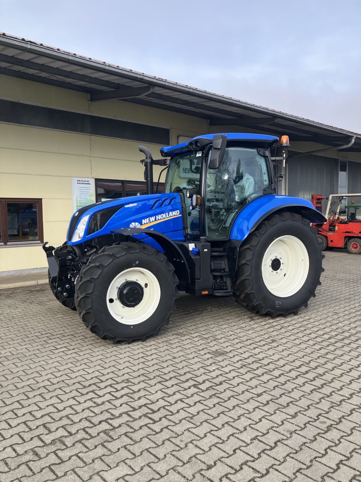 Traktor του τύπου New Holland T 6.180 AC, Neumaschine σε Velden (Φωτογραφία 1)