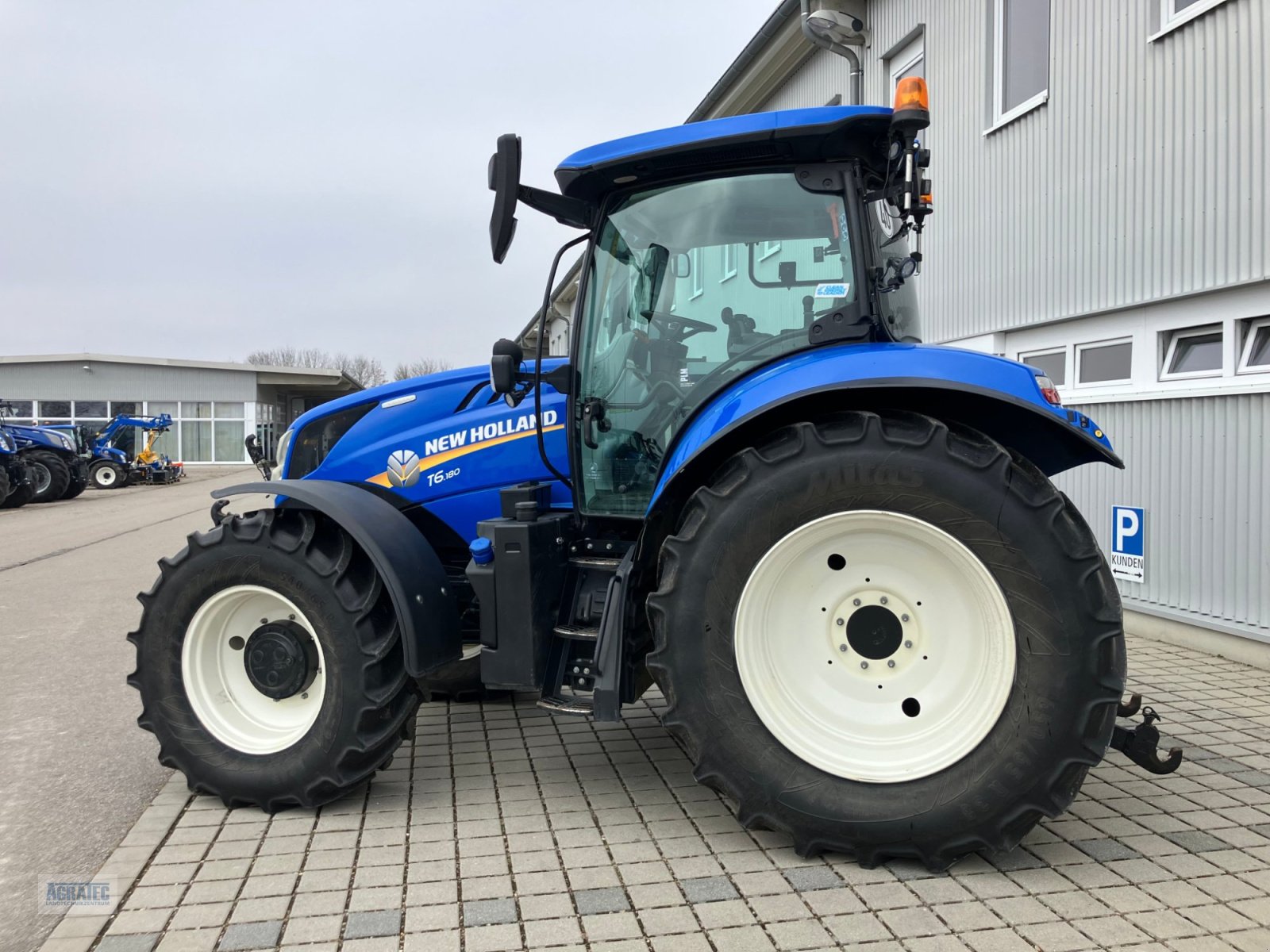 Traktor του τύπου New Holland T 6.180 DC, Gebrauchtmaschine σε Salching bei Straubing (Φωτογραφία 10)