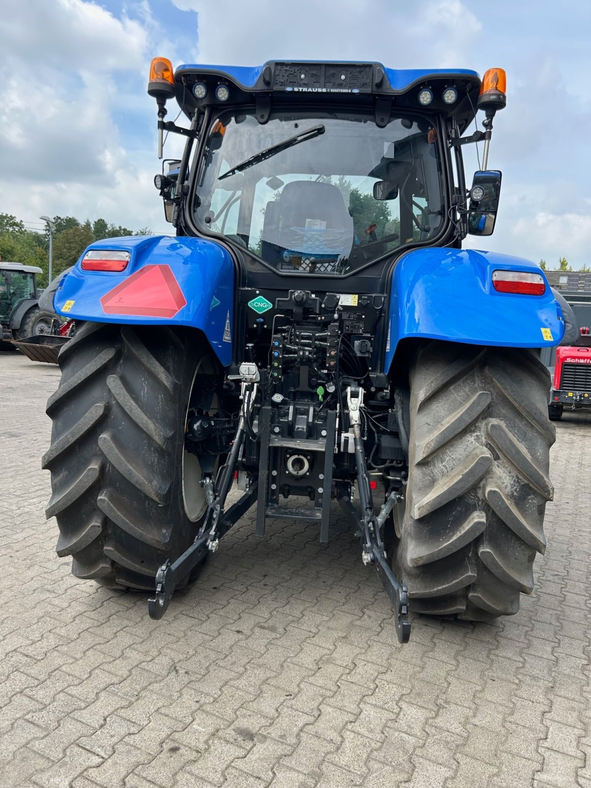 Traktor des Typs New Holland T 6.180 EC Methan, Gebrauchtmaschine in Sonsbeck (Bild 12)