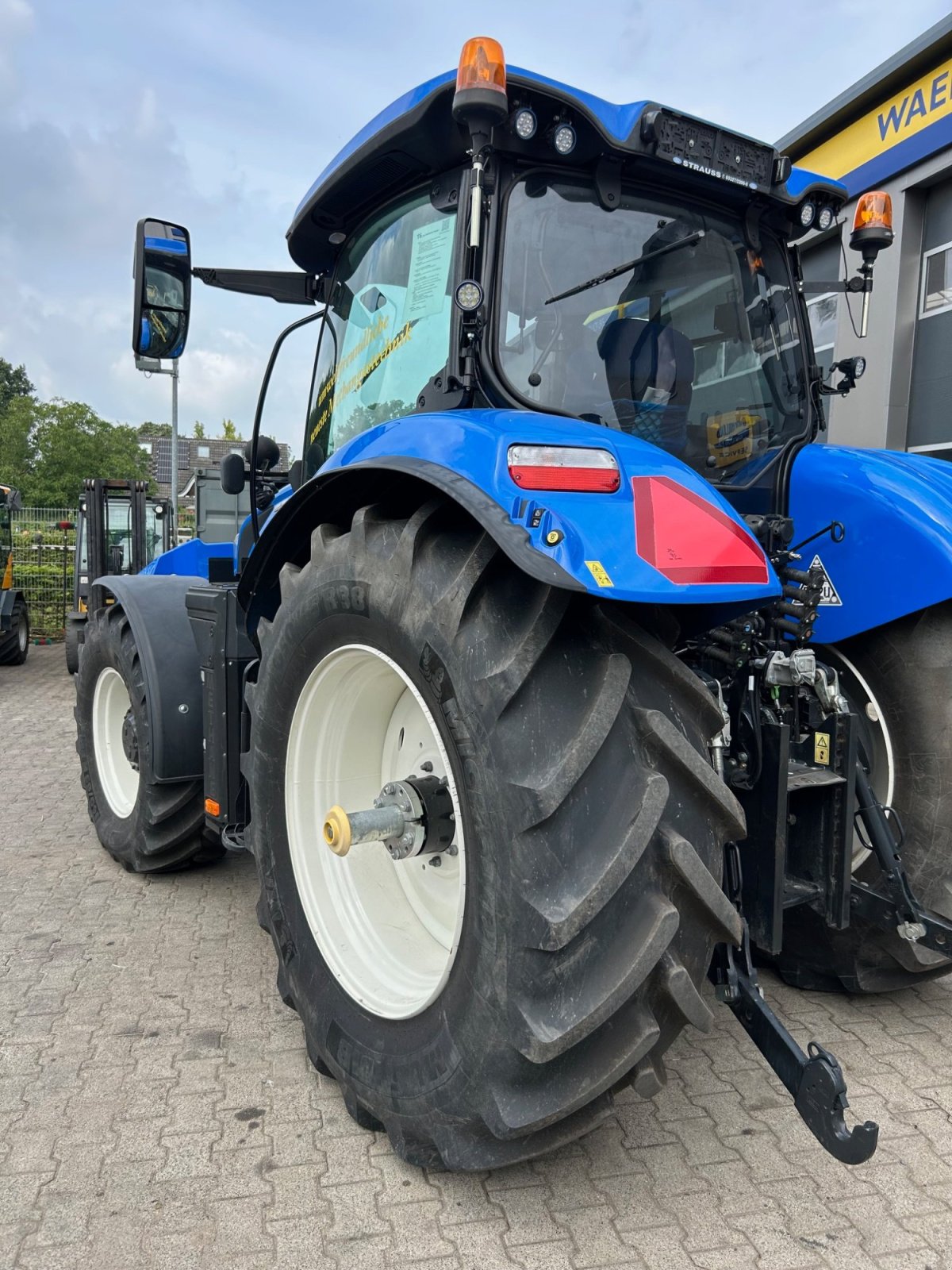 Traktor des Typs New Holland T 6.180 EC Methan, Gebrauchtmaschine in Sonsbeck (Bild 13)