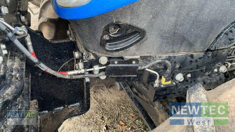 Traktor tip New Holland T 6.180 METHANE POWER EC, Vorführmaschine in Peine (Poză 12)