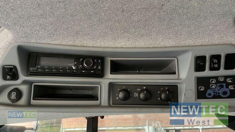 Traktor tip New Holland T 6.180 METHANE POWER EC, Vorführmaschine in Peine (Poză 8)