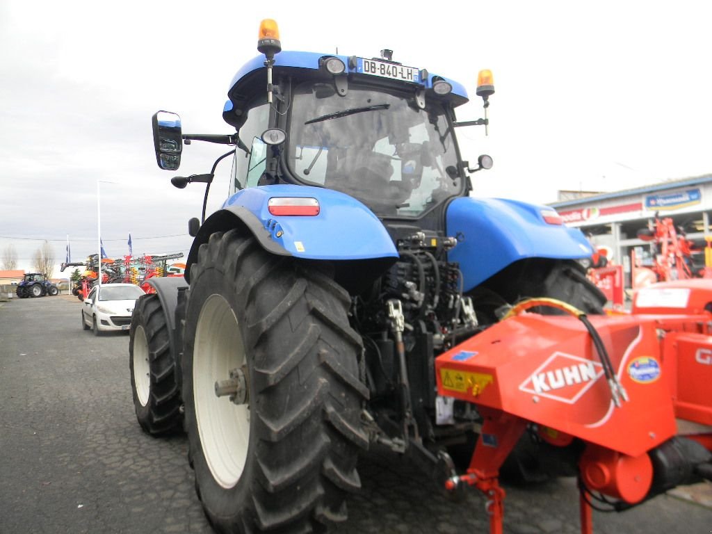 Traktor typu New Holland T 7 210 AUTO, Gebrauchtmaschine v ENNEZAT (Obrázek 6)