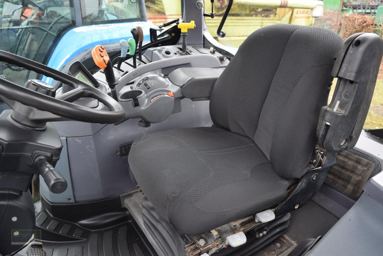 Traktor от тип New Holland T 7040, Gebrauchtmaschine в Oyten (Снимка 8)