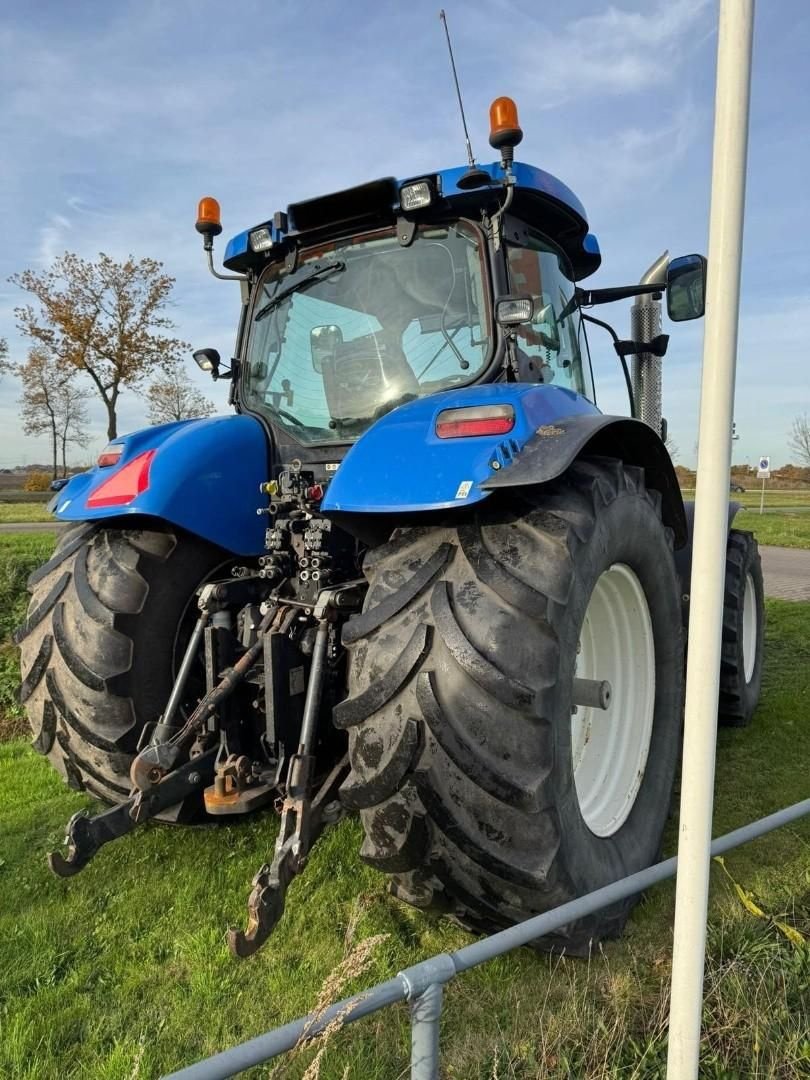 Traktor des Typs New Holland T 7040, Gebrauchtmaschine in Hapert (Bild 5)