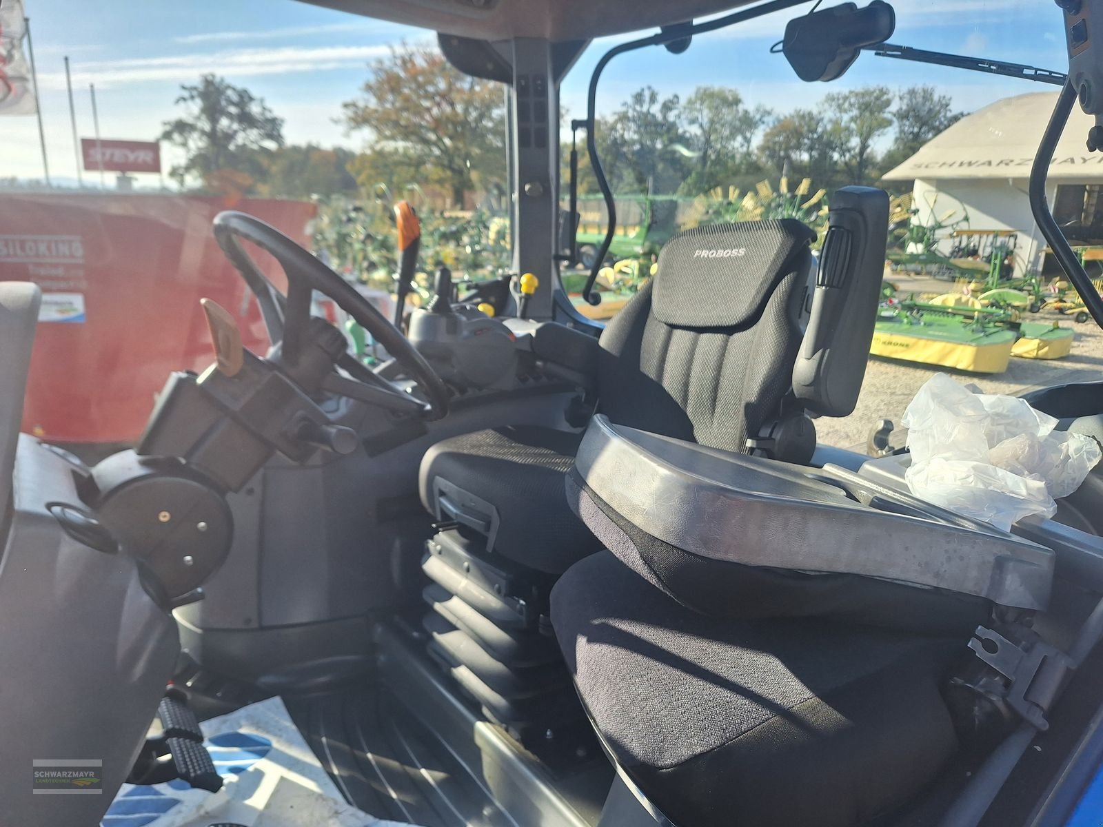 Traktor типа New Holland T 7050 PC, Gebrauchtmaschine в Aurolzmünster (Фотография 12)