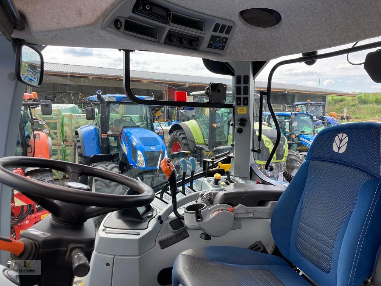 Traktor des Typs New Holland T 7.165 S Motorschaden, Gebrauchtmaschine in Neuhof - Dorfborn (Bild 6)