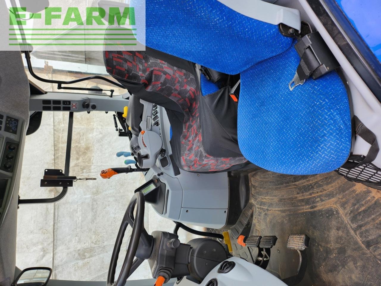 Traktor typu New Holland T 7.185, Gebrauchtmaschine v Hamburg (Obrázek 8)