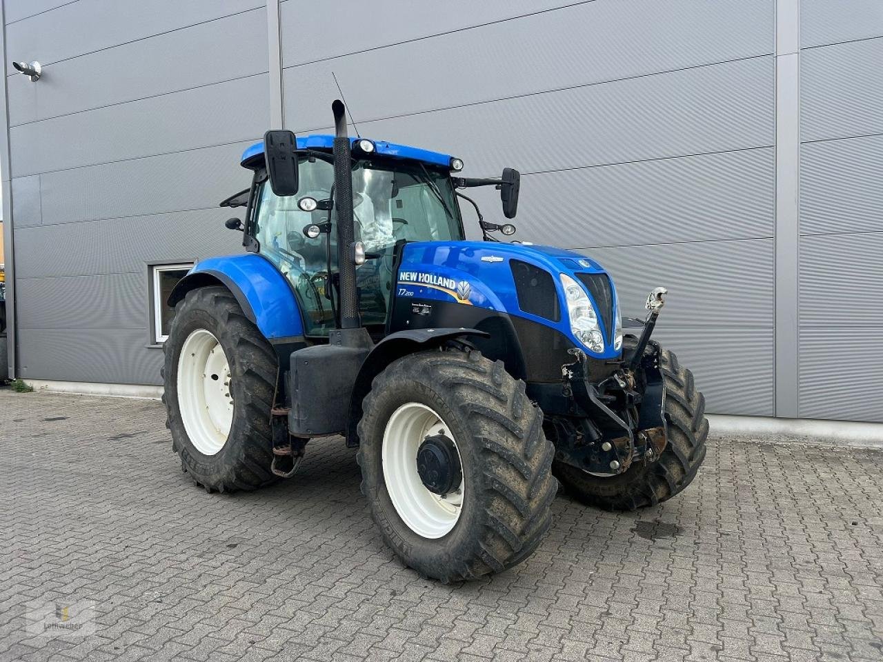 Traktor des Typs New Holland T 7.200 AC, Gebrauchtmaschine in Neuhof - Dorfborn (Bild 1)