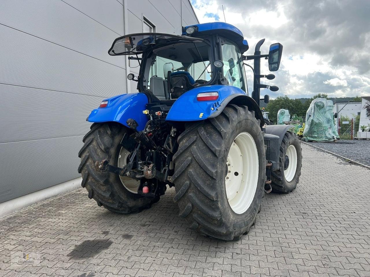 Traktor des Typs New Holland T 7.200 AC, Gebrauchtmaschine in Neuhof - Dorfborn (Bild 3)